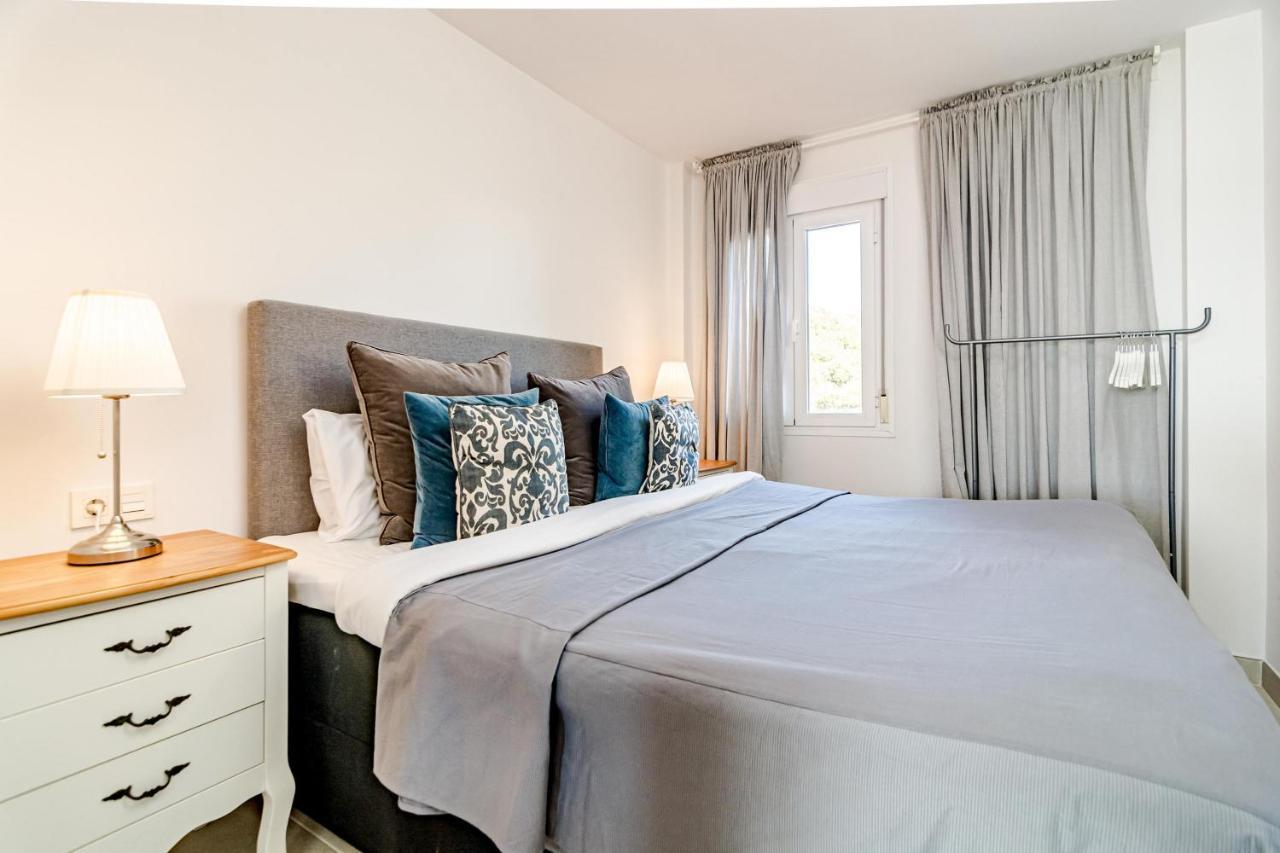 Cp - Modern Beachside Apartment In Estepona Esterno foto